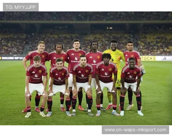 曼联对年轻球员的轮换策略引发讨论，曼联转入球员