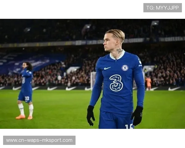 切尔西门将长传开创单刀良机:一记传球如何重塑赛场节奏 切尔西门将长传开创单刀良机:一记传球如何重塑赛场节奏